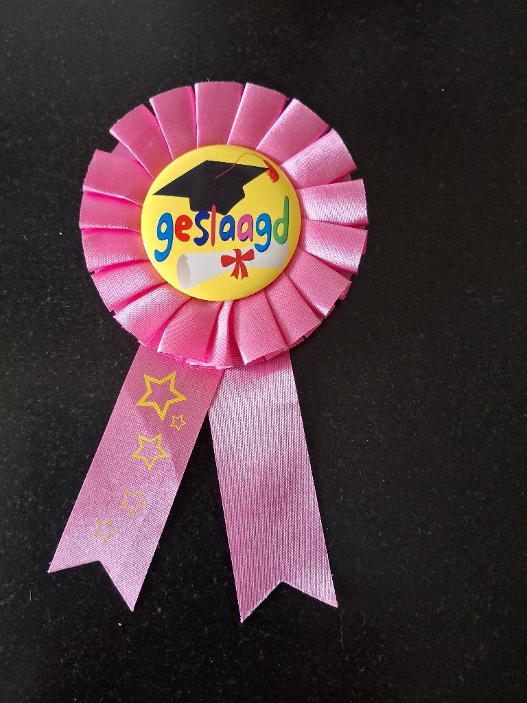 Geslaagd button, Hobby en Vrije tijd, Feestartikelen, Ophalen, Gebruikt, Versiering, Overige