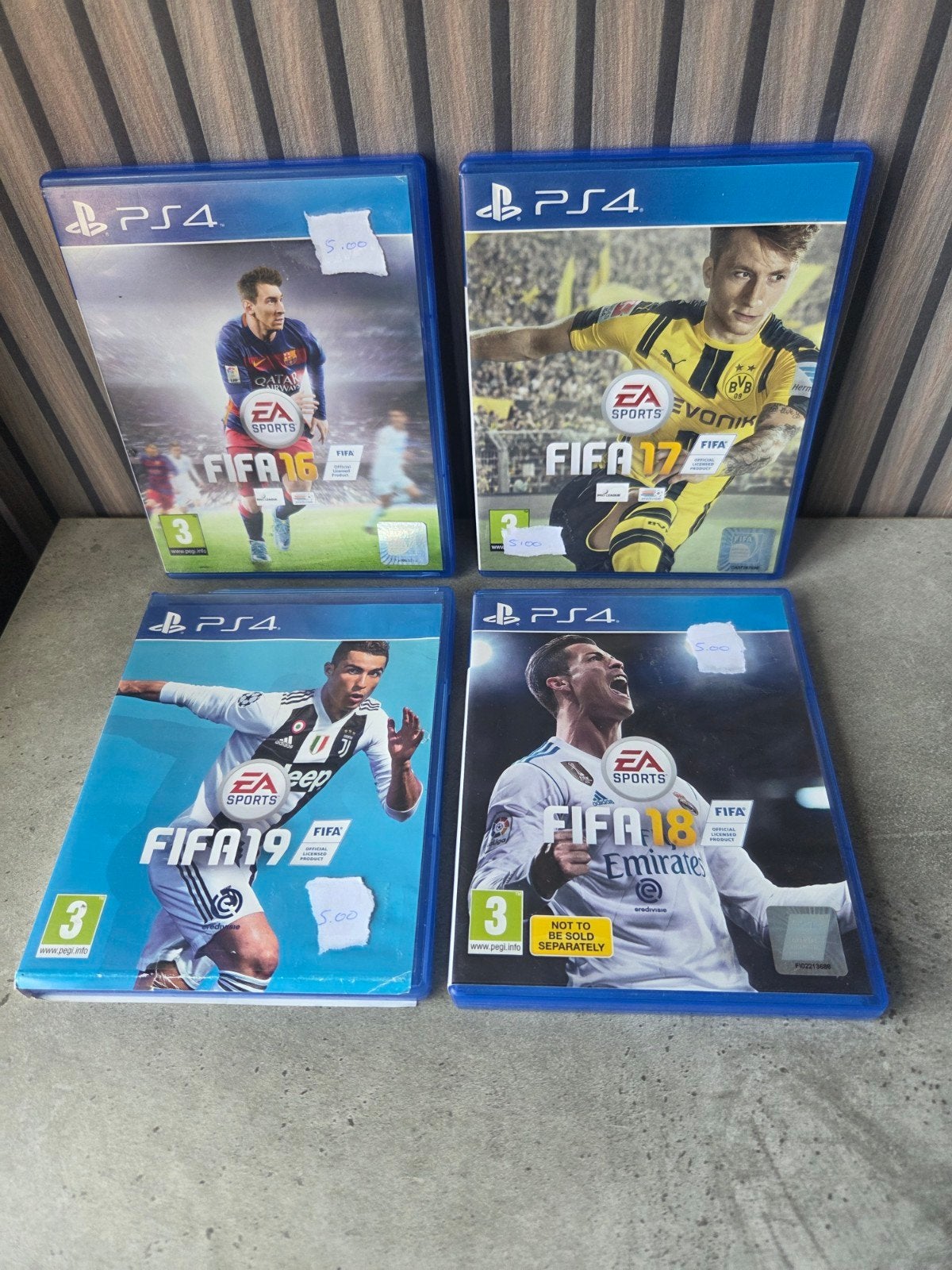 FIFA 16, 17, 18, 19 PS4 - Voetbalgames Collectie, Spelcomputers en Games, Games | Sony PlayStation 4, Gebruikt, Ophalen of Verzenden