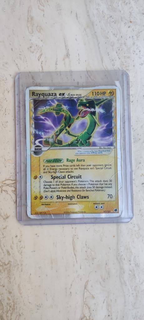 Rayquaza ex Delta Species (DF 97), Hobby en Vrije tijd, Verzamelkaartspellen | Pokémon, Ophalen of Verzenden, Gebruikt, Losse kaart