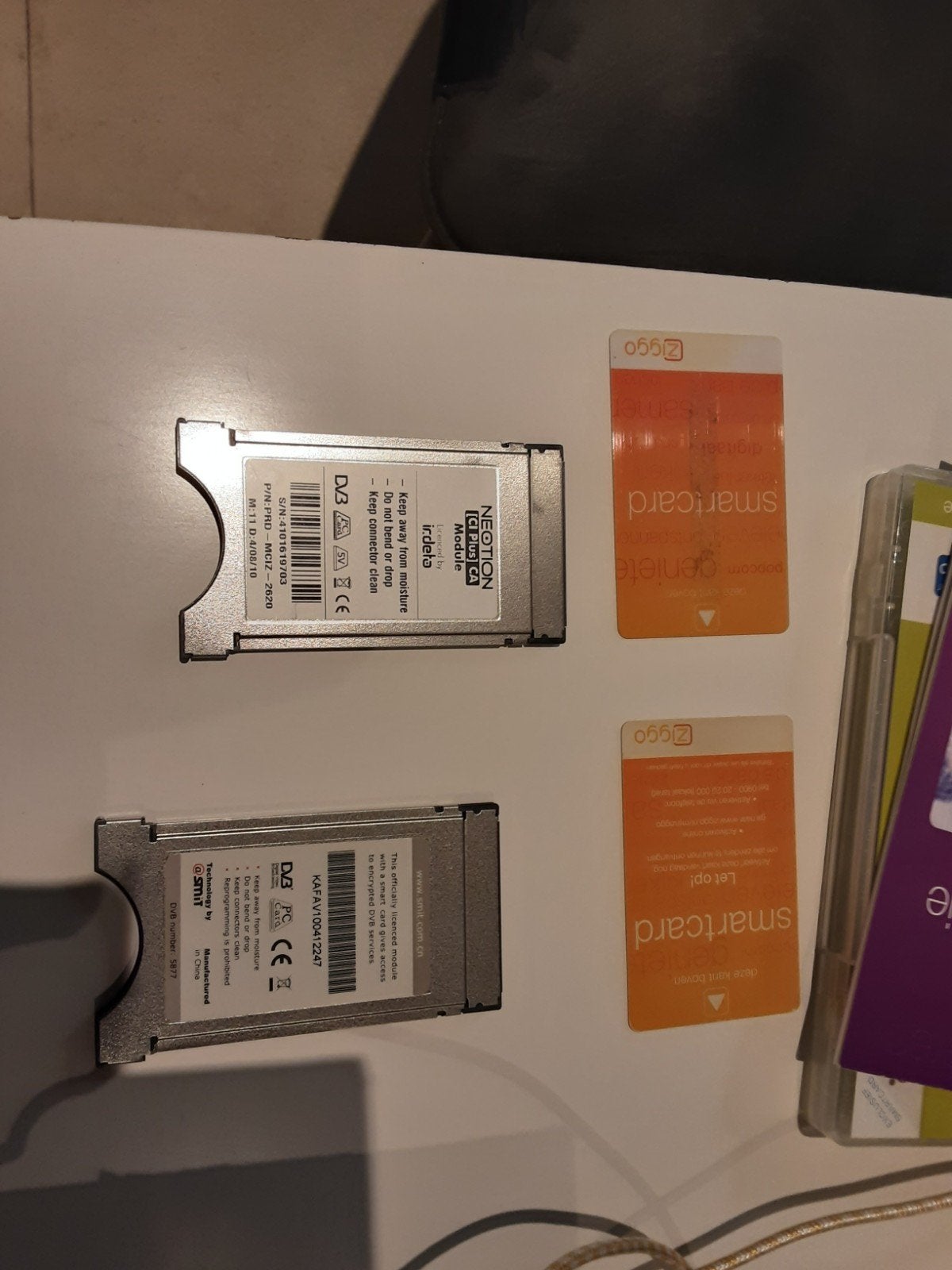 CI+ Module met Smartcards en Handleiding voor Digitale TV, Ophalen of Verzenden, Gebruikt, Decoder