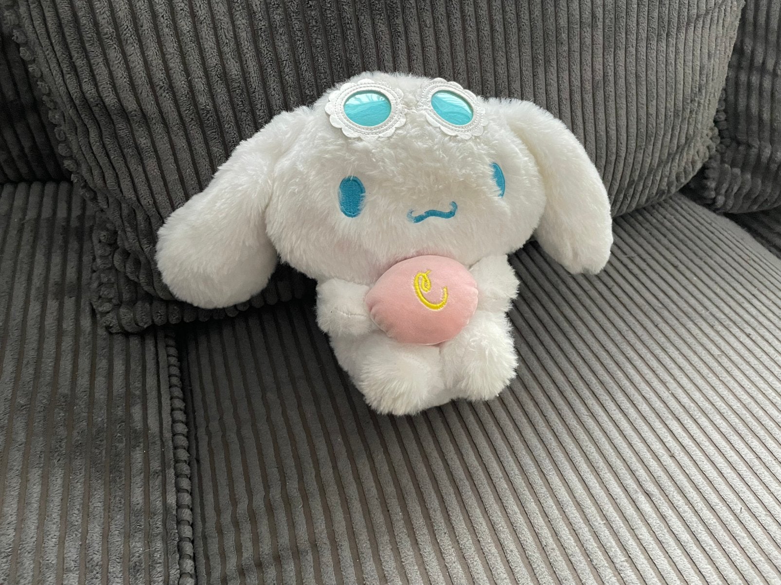 Knuffel Cinnamoroll Sanrio 2023 pluche (Hello Kitty), Overige merken, Overige typen, Ophalen of Verzenden, Middelgroot (20 tot 80 cm)