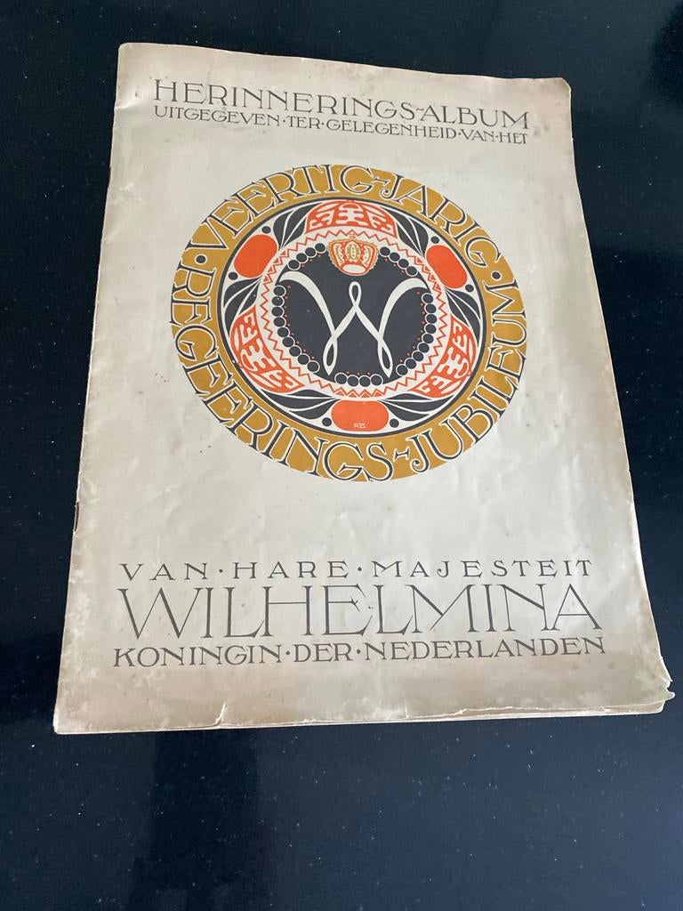 Herinneringsalbum Wilhelmina 40-jarig Regeringsjubileum, Ophalen of Verzenden, Gebruikt