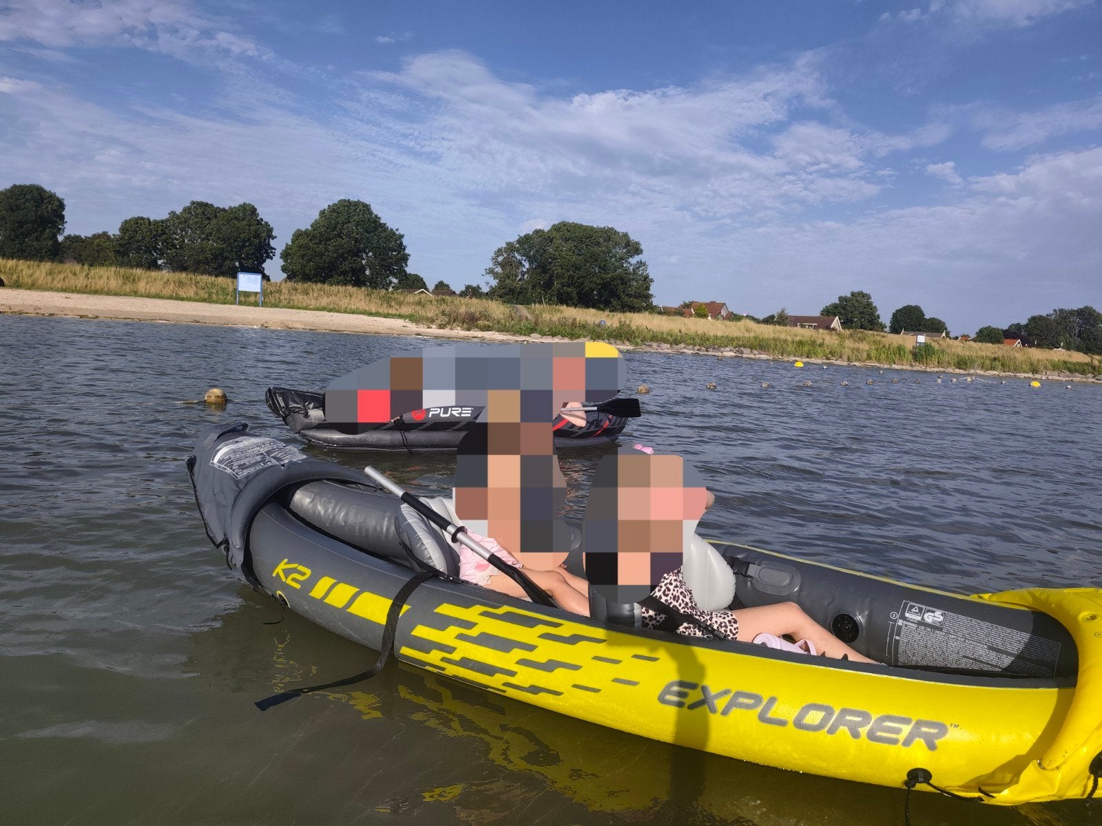 Slechts 2 keer gebruikte Kano, Watersport en Boten, Kano's, Ophalen, Opblaasbaar, Kajak, Twee personen
