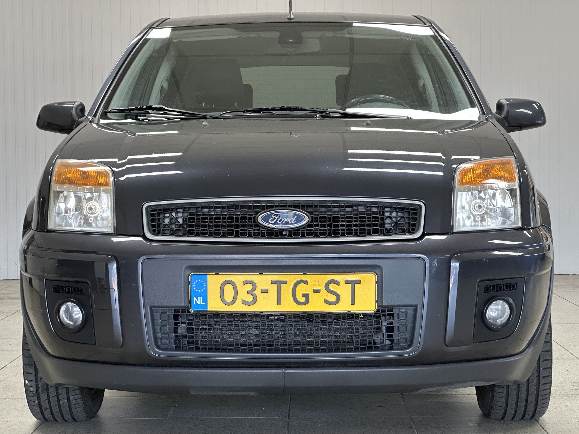 Ford Fusion 1.4-16V Futura/ D-Riem Verv: 195.000 KM!/ Airco/, Auto's, Voorwielaandrijving, Zwart, 82 pk, Origineel Nederlands
