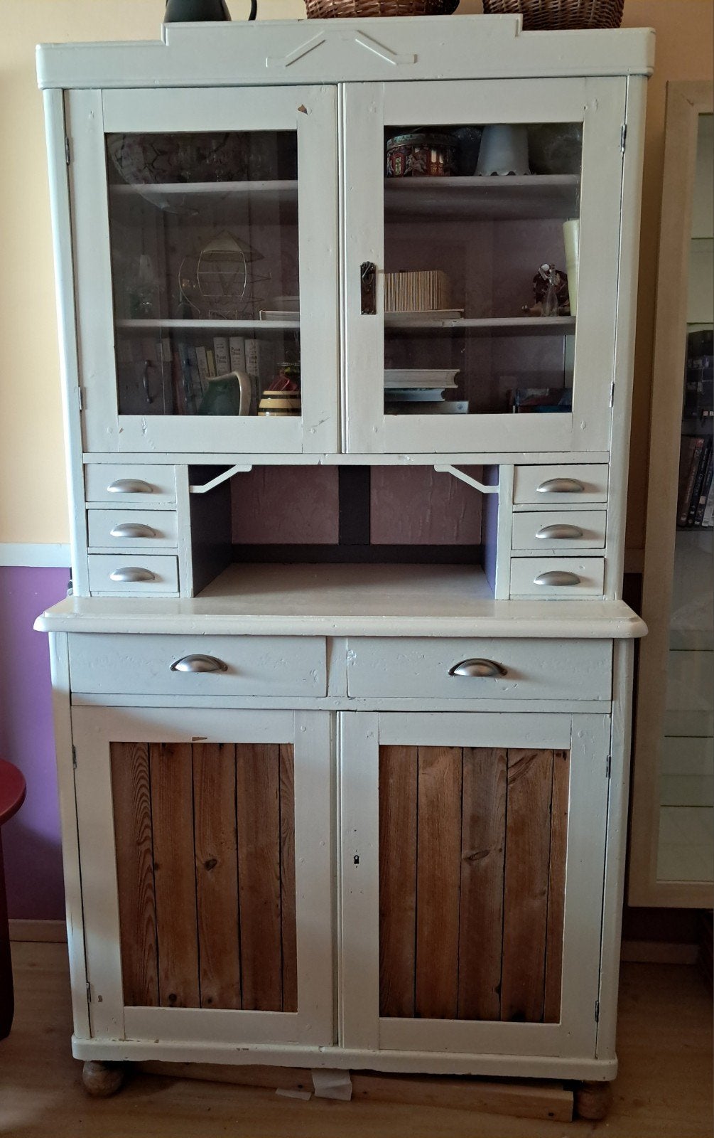 Antieke grenen buffetkast, wit geschilderd, Huis en Inrichting, Gebruikt, 50 tot 75 cm, Antiek, Ophalen
