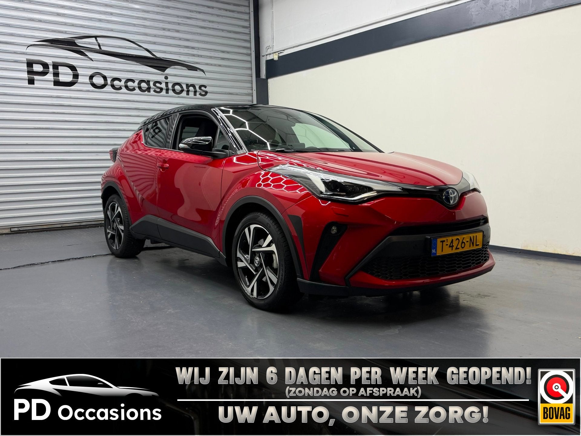 Toyota C-HR 1.8 Hybrid Dynamic Bi-Tone - Trekhaak - Camera -, Auto's, Dealer onderhouden, 4 cilinders, Leder en Stof, Hybride Elektrisch/Benzine