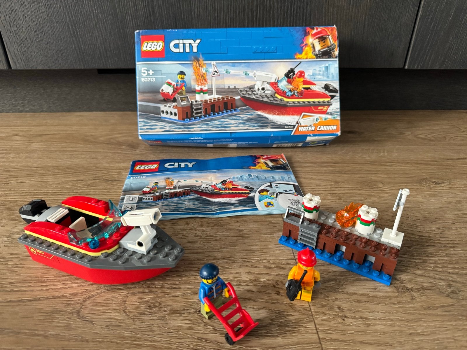 Lego City 60213 Brandweerboot met haven - Compleet, Lego, Ophalen of Verzenden, Compleet, Complete set