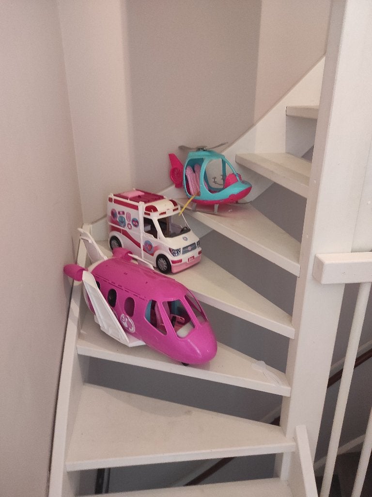 Barbie helikopter, ziekenwagen of vliegtuig, Ophalen of Verzenden, Gebruikt