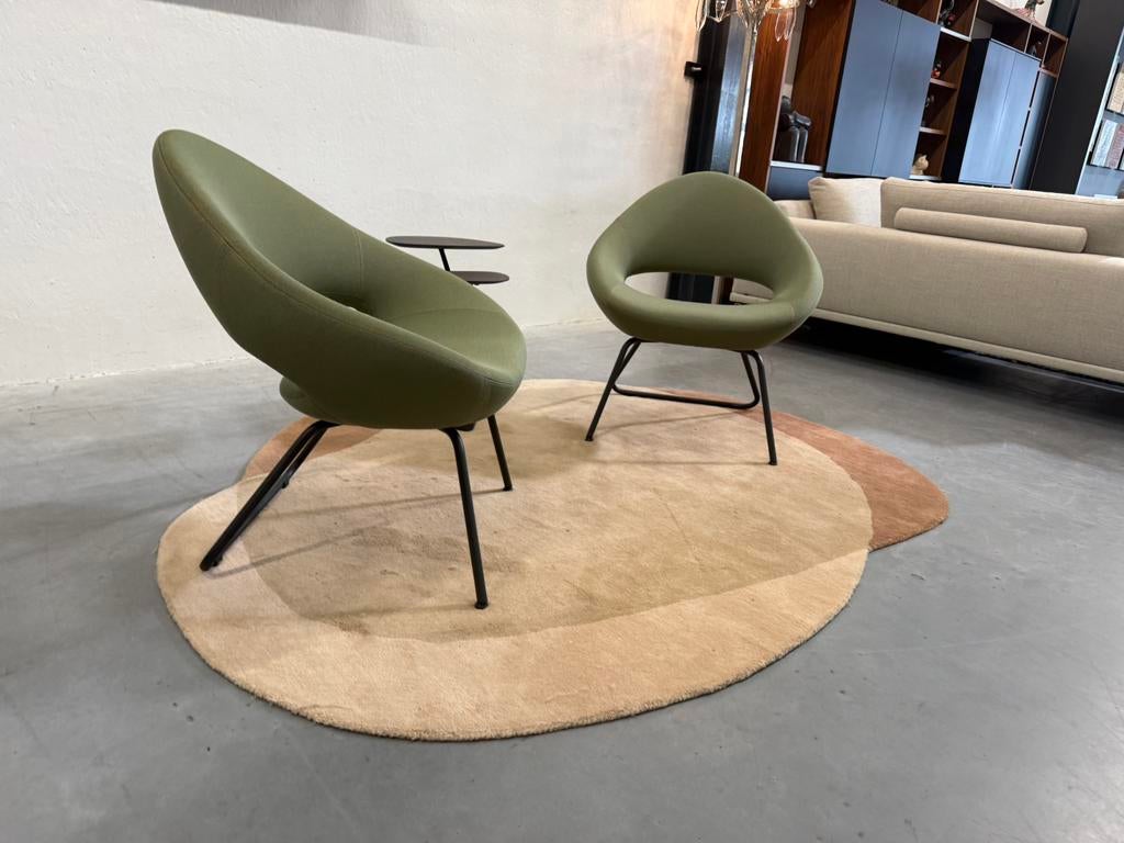 2 Nieuw Artifort Shark Lounge Fauteuils groen stof stoel, Nieuw, 75 tot 100 cm, Ophalen of Verzenden, Stof