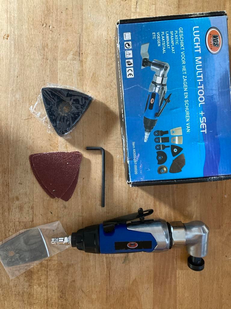 VOS Lucht Multi-Tool + Set - Zagen en Schuren, Ophalen, Zo goed als nieuw