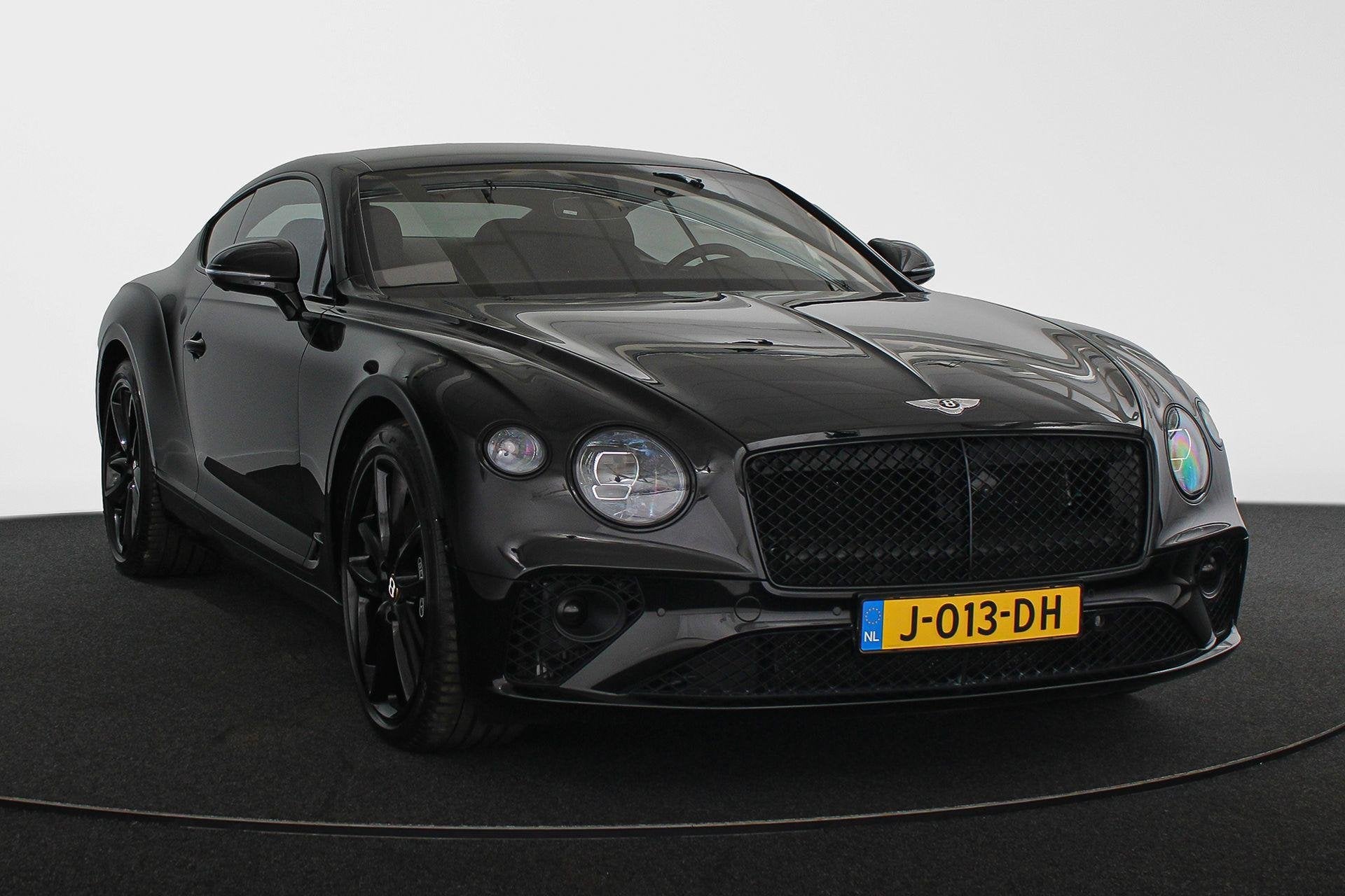 Bentley Continental GT 4.0 V8 / NAIM / Org. Nederlands / Sof, Auto's, Automaat, Gebruikt, Zwart, 2140 kg