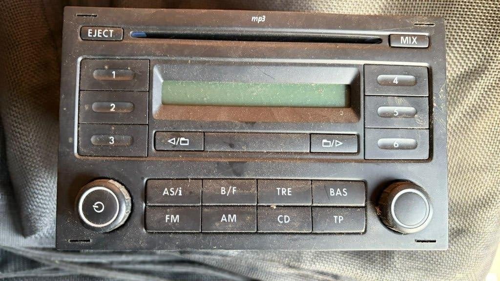 VW RCD 200 autoradio CD MP3 7H0035152F origineel, Ophalen, Gebruikt