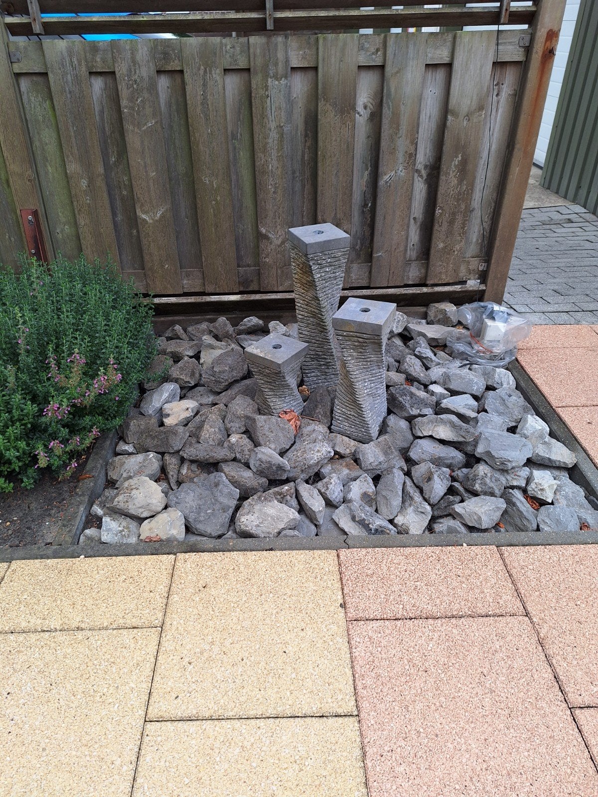 Compleet Tuinornament met waterfunctie - 3 zuilen, Ophalen, Gebruikt, Graniet, Waterornament
