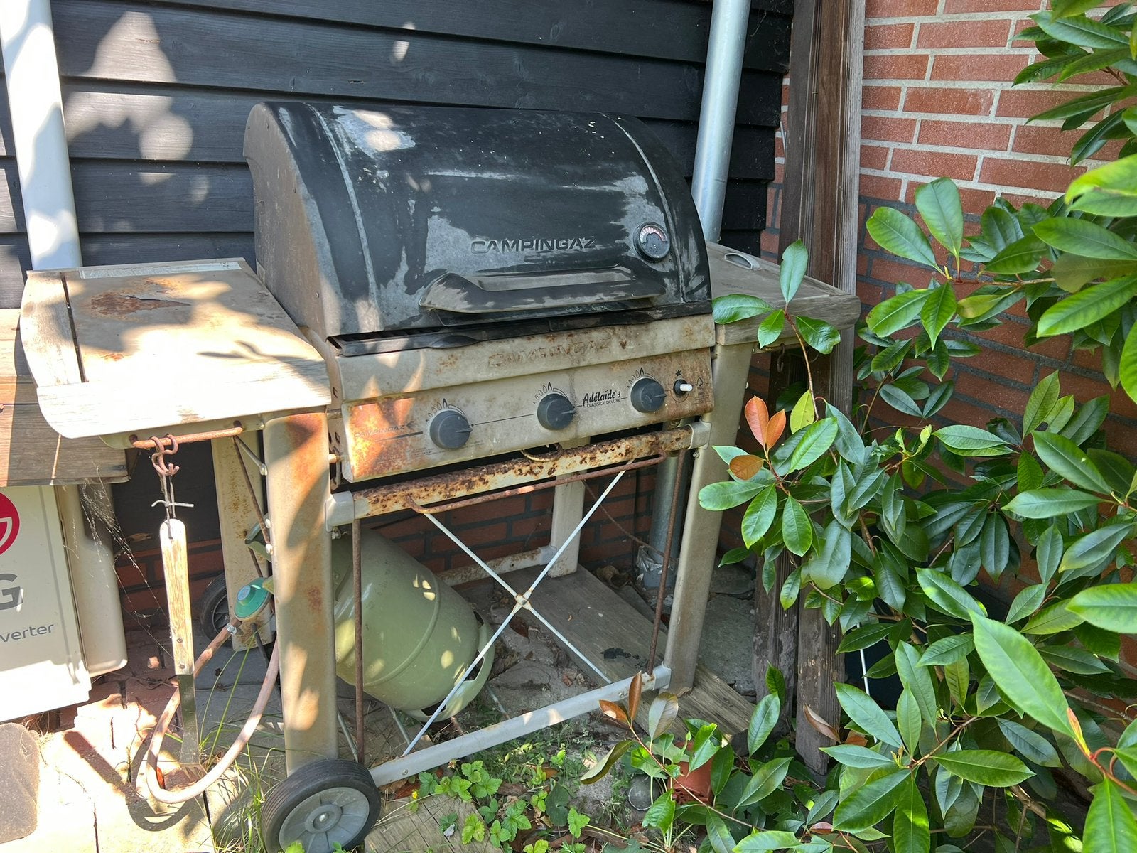 Bbq gebruikt, Ophalen, Gebruikt, Overige materialen