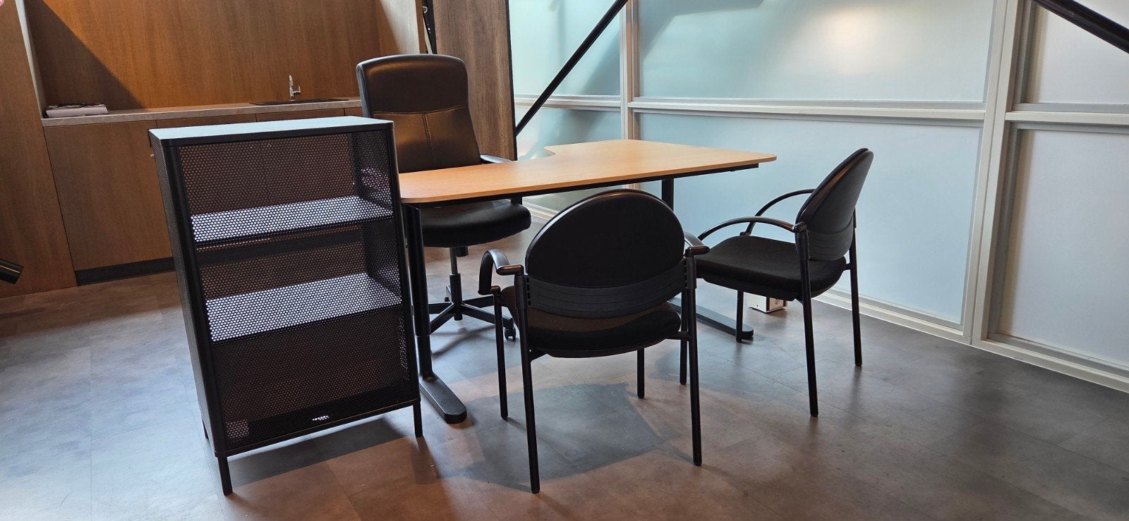 (Thuis)kantoor inrichting, Ophalen, In hoogte verstelbaar, Spaanplaat of MDF, Hoekbureau
