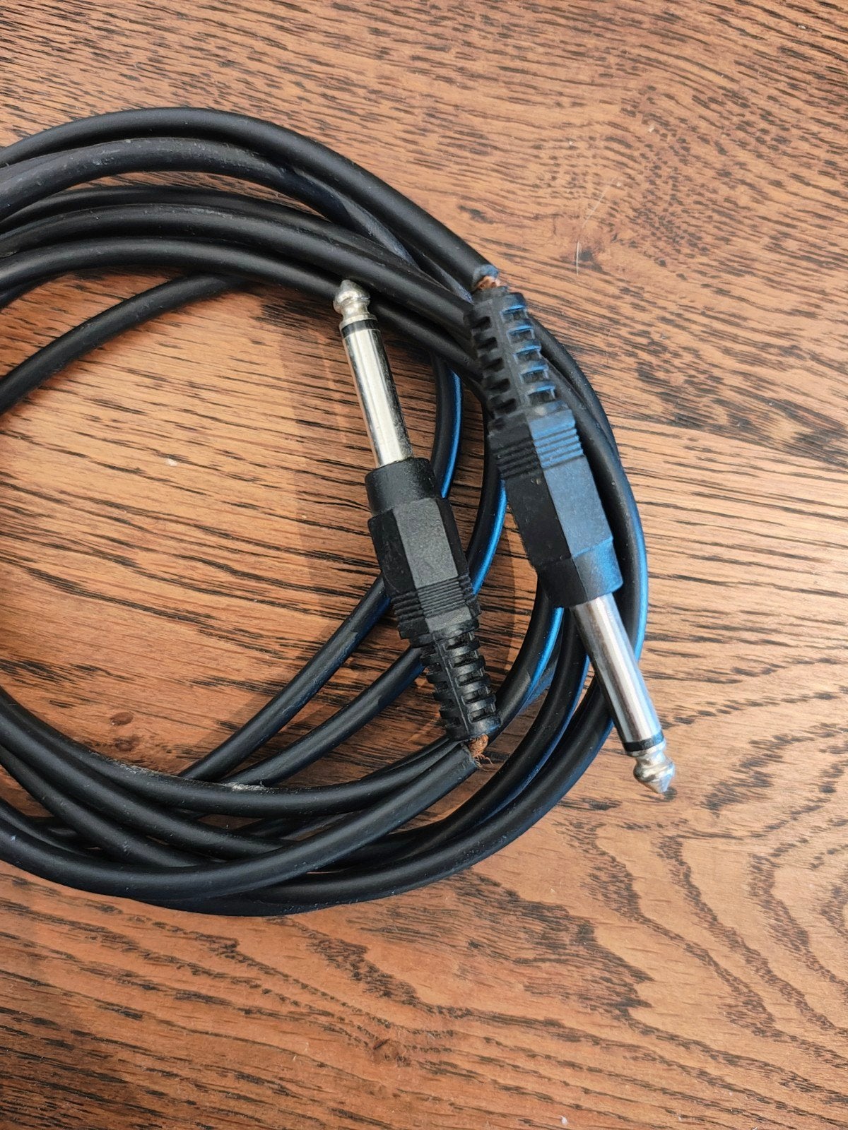 Foto 11 van Silverado elektrische gitaar met versterker, standaard & tas