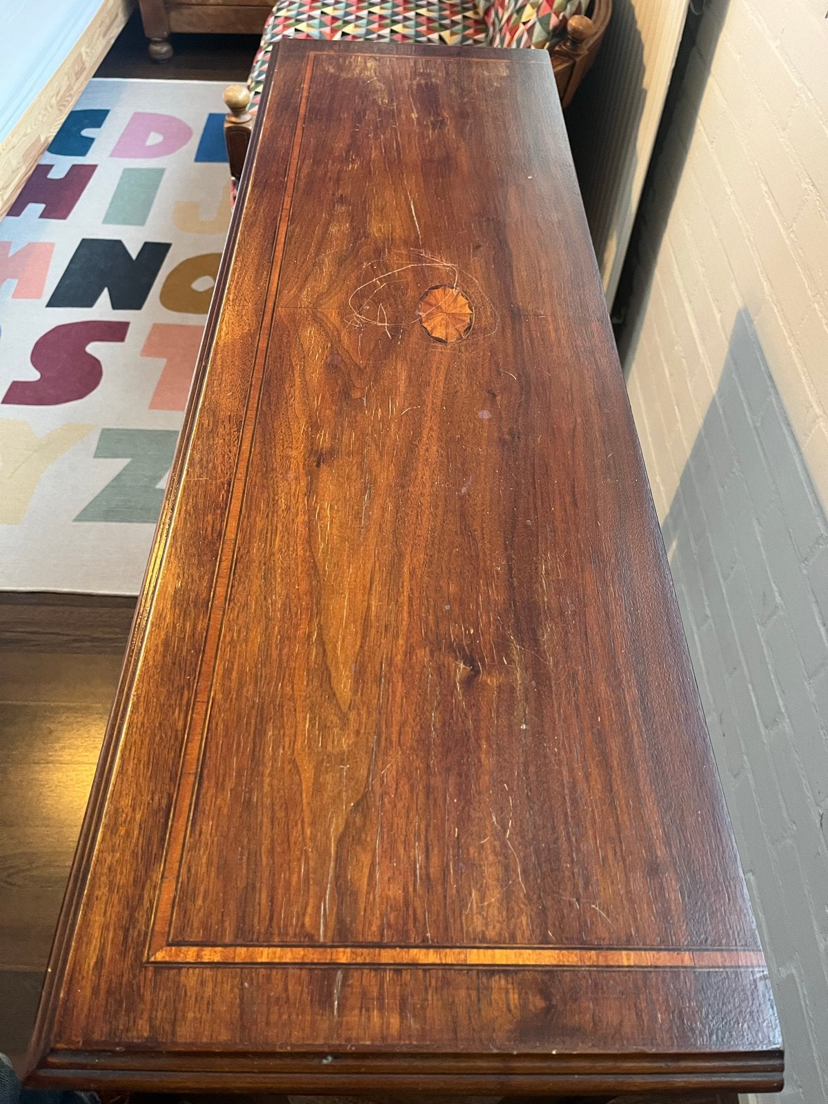 Antieke bijzettafel met inlegwerk, Ophalen of Verzenden