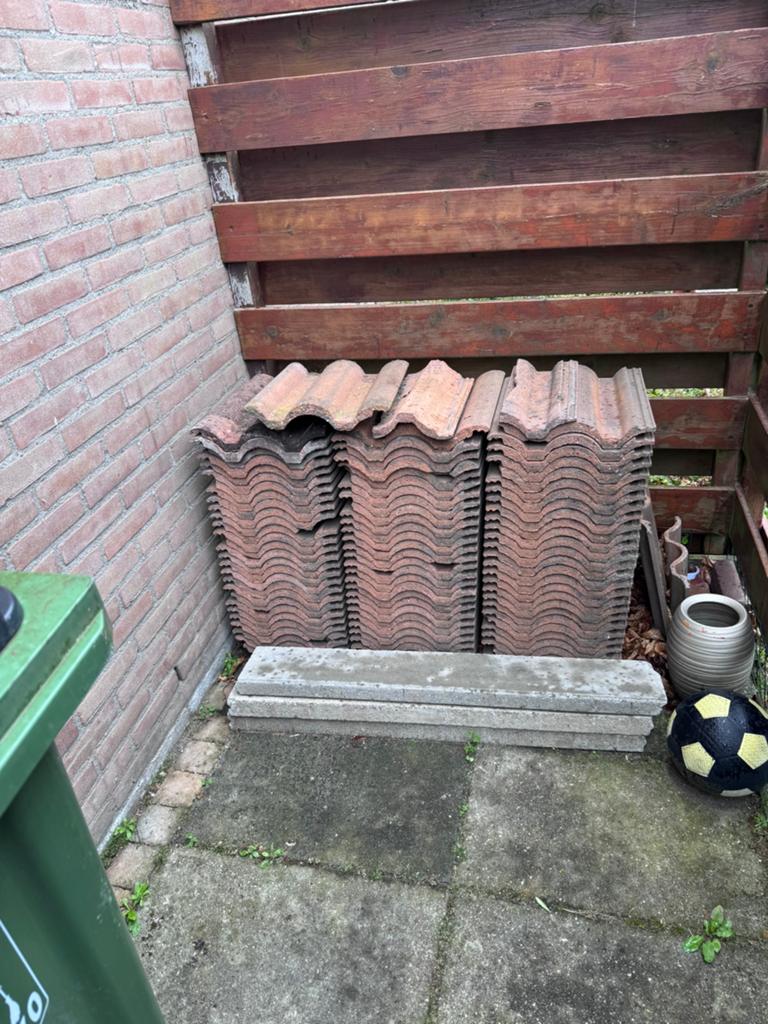 Neroma dakpannen te koop, Ophalen, Steen of Klei, Zo goed als nieuw, 15 m² of meer