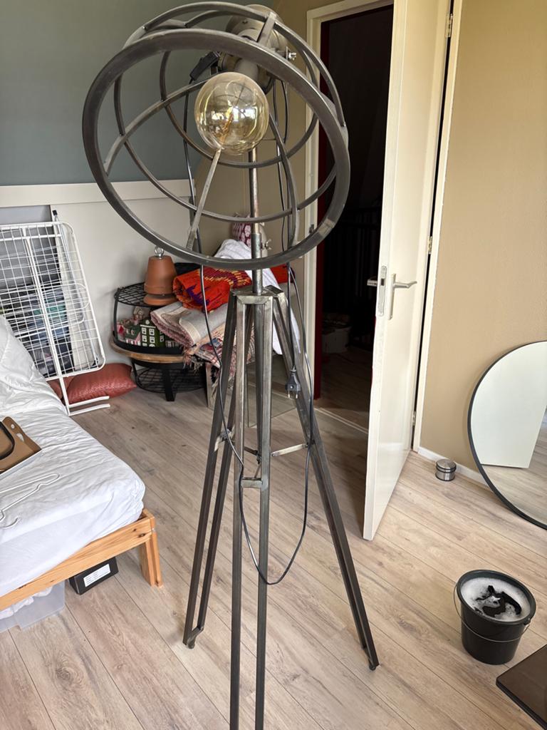 Industriële Vloerlamp met Metalen Kooi - Vintage Stijl, Ophalen, Gebruikt, Metaal, 150 tot 200 cm