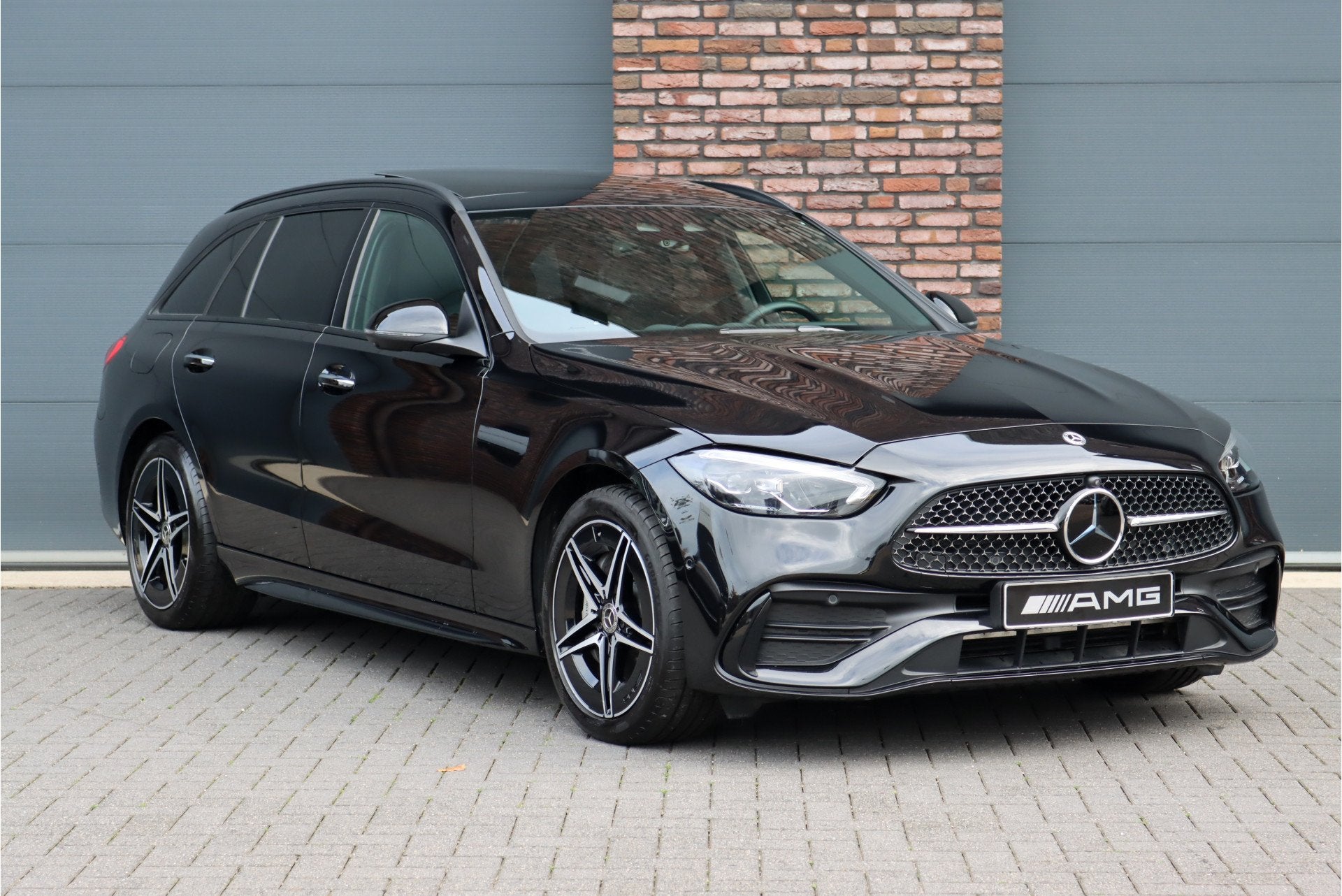 Mercedes-Benz C-Klasse Estate 300 e AMG Line | Distronic | P, Achterwielaandrijving, Gebruikt, 4 cilinders, 2020 kg