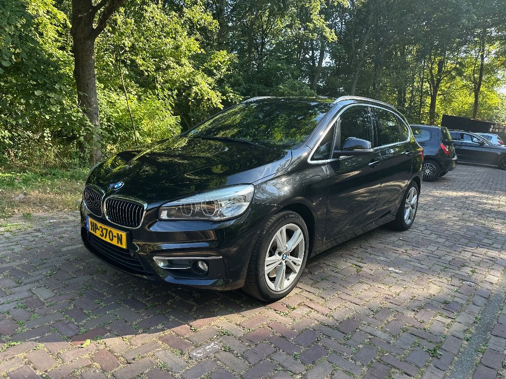 BMW 225xe High Executive | Origineel NL | HUD | ACC | Pano, Auto's, Automaat, Zwart, Vierwielaandrijving, 3 cilinders