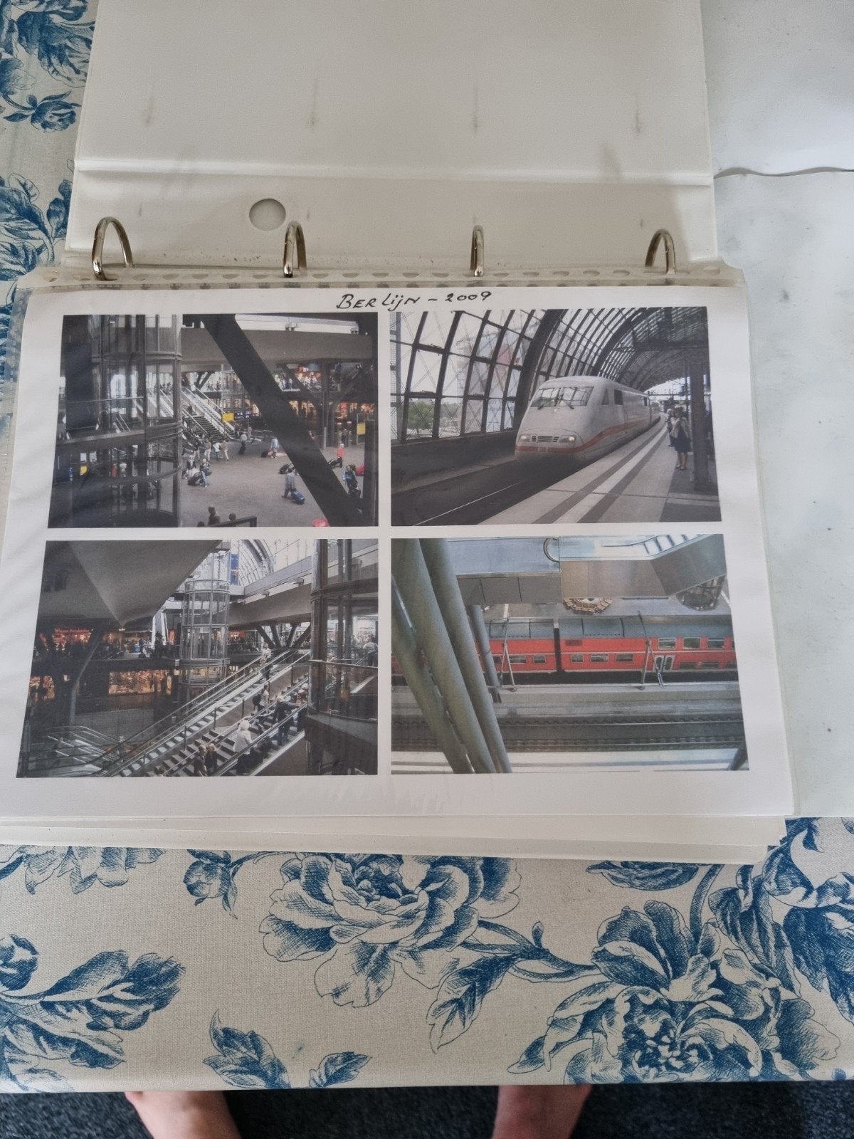 Spoorweg Fotoalbum: Treinen, Stations & Meer (Jaren '60-'00), Ophalen of Verzenden, Zo goed als nieuw, Trein, Kaart of Prent