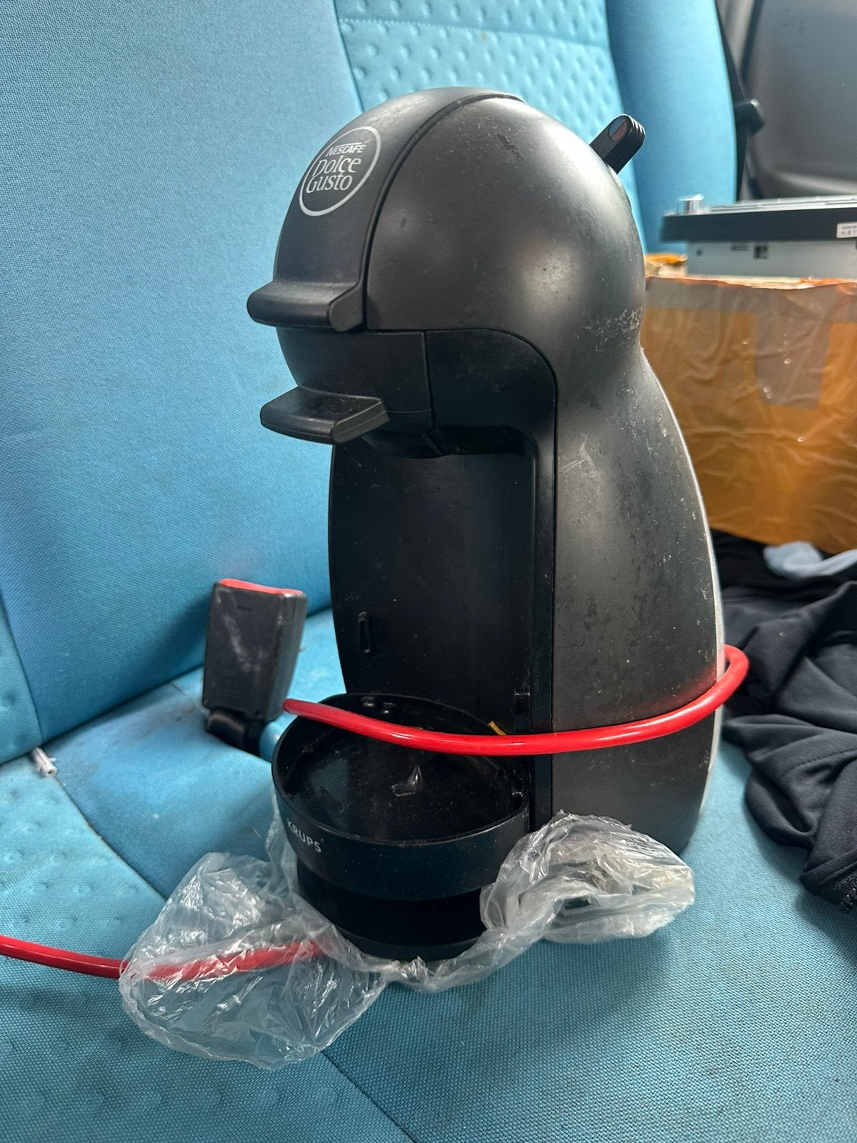 Nescafé Dolce Gusto koffiezetapparaat, Ophalen of Verzenden, Gebruikt, Koffiemachine, Koffiepads en cups