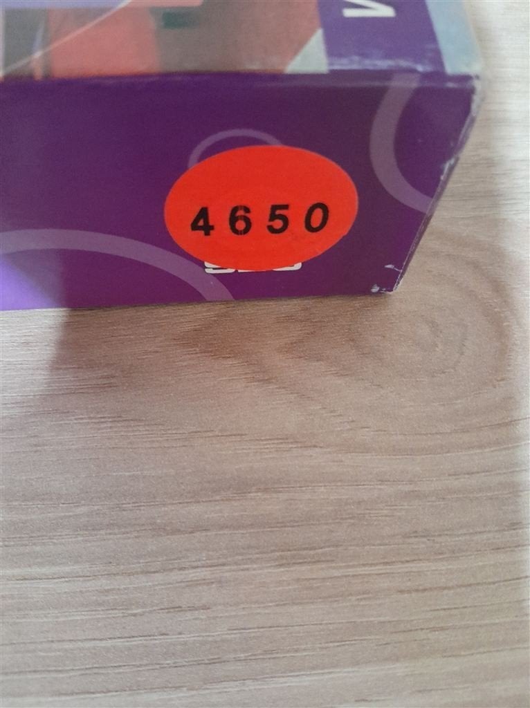 wie ben ik het spel - s4650, Hobby en Vrije tijd, Gezelschapsspellen | Bordspellen, Verzenden, Zo goed als nieuw
