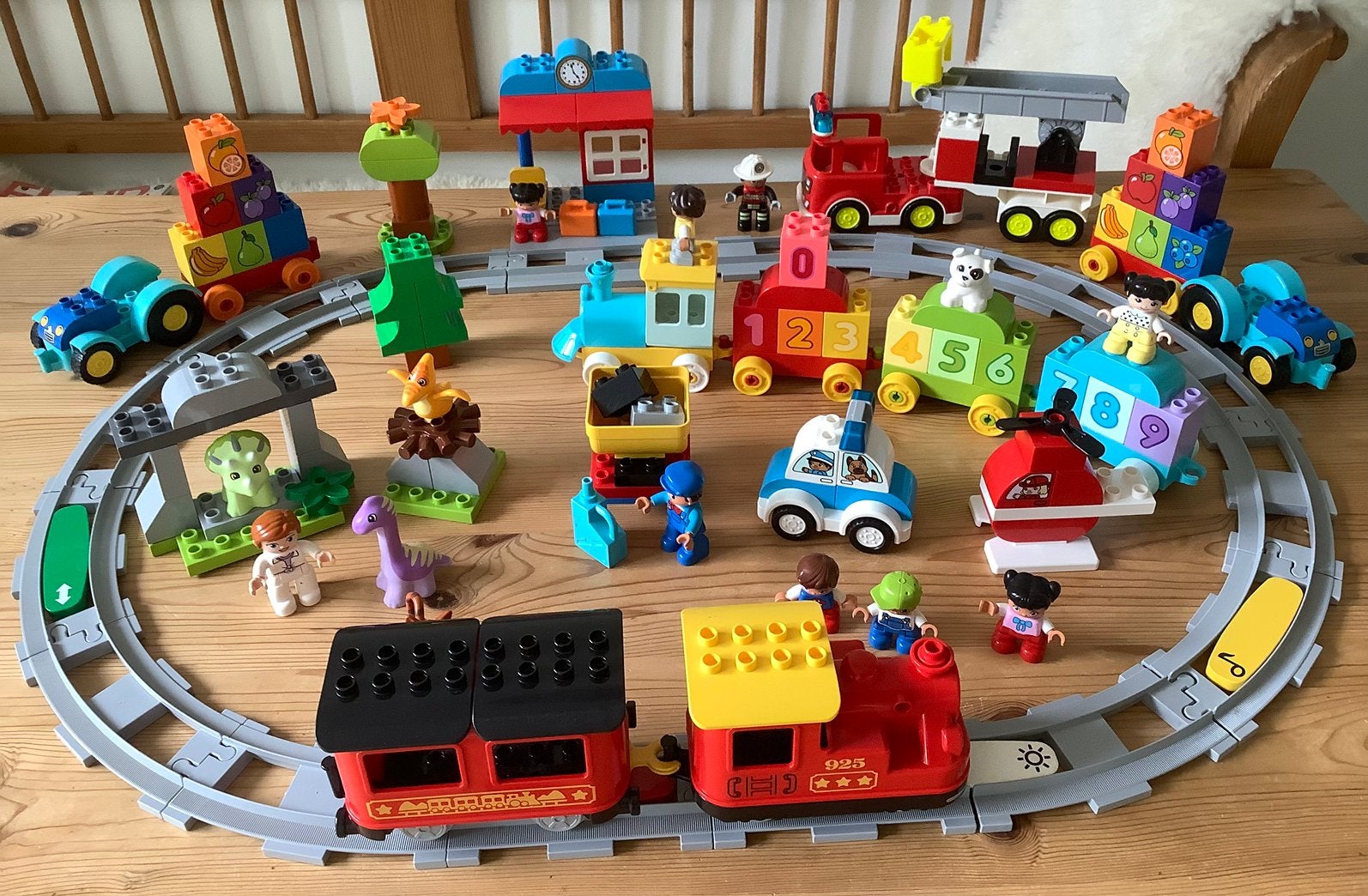 Duplo trein + Dinosaurussen + Cijfertrein + tractors e.d., Kinderen en Baby's, Speelgoed | Duplo en Lego, Ophalen, Zo goed als nieuw