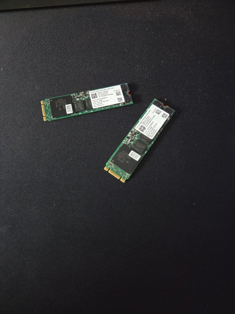 12 Stuks -  480GB M.2 SSD (Enterprise grade), Computers en Software, Intern, Ophalen of Verzenden, Zo goed als nieuw, Micron