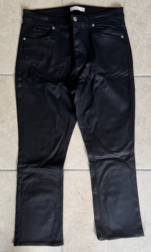Imitatie leren broek van de Mango maat 46, Mango, Zwart, Maat 46/48 (XL) of groter, Ophalen of Verzenden