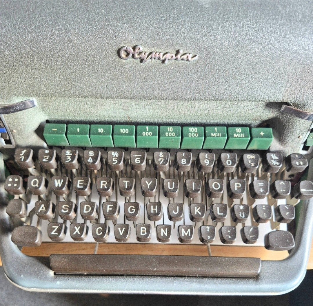 Olympia super de luxe sg 1 typemachine, Diversen, Ophalen, Gebruikt