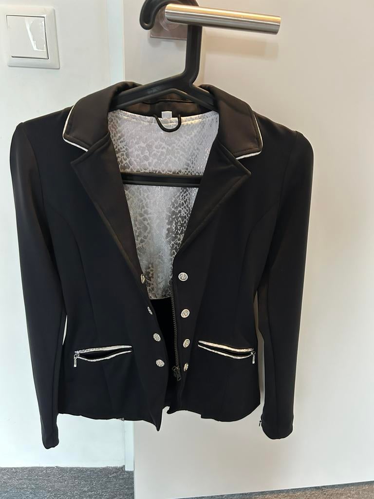 Net en mooi wedstrijdjasje maat xxs, Dieren en Toebehoren, Paardrijkleding, Ophalen of Verzenden, Zo goed als nieuw, Dressuur