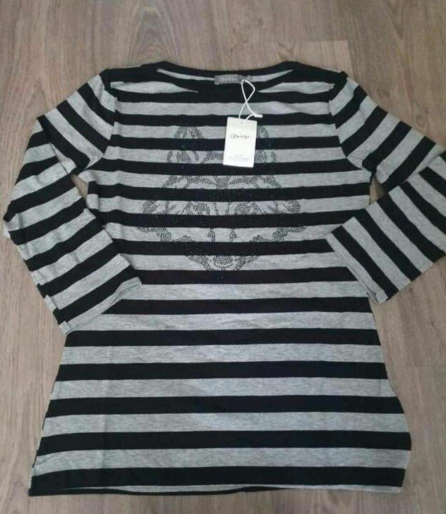 Prachtige nieuwe grijs/ zwarte top van Geisha
Maat: S, Kleding | Dames, Tops, Geisha, Nieuw, Ophalen of Verzenden, Lange mouw
