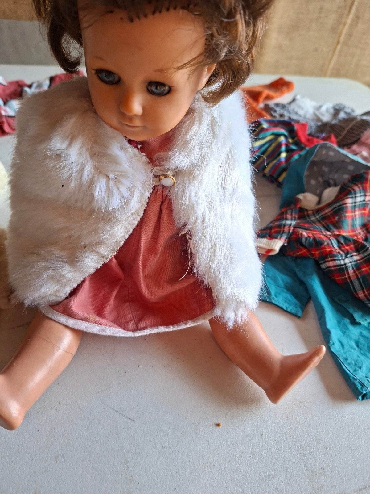 Vintage pop met kleding en accessoires, Ophalen of Verzenden, Gebruikt, Pop