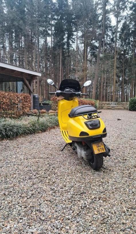 Vespa lx s50 80cc, Fietsen en Brommers, Scooters | Vespa, Ophalen of Verzenden, Benzine, Vespa LX