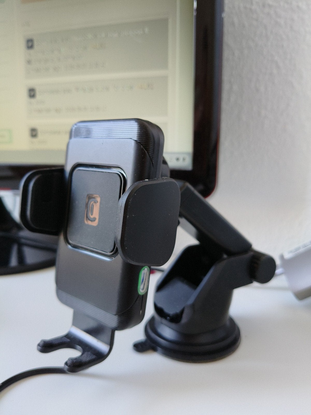 Telefoonhouder met draadloos opladen nieuwprijs 60€, Ophalen of Verzenden