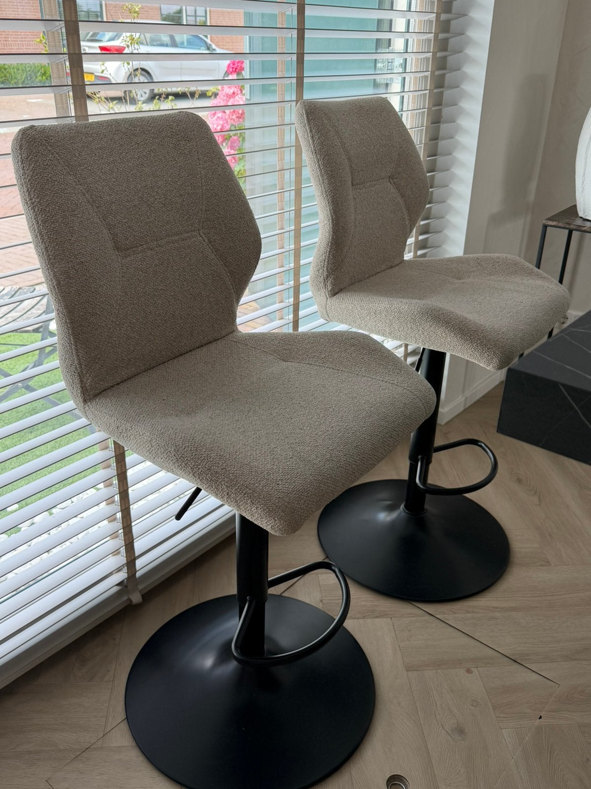 Barkruk 2x, Huis en Inrichting, Barkrukken, Ophalen, Zo goed als nieuw, 60 tot 90 cm