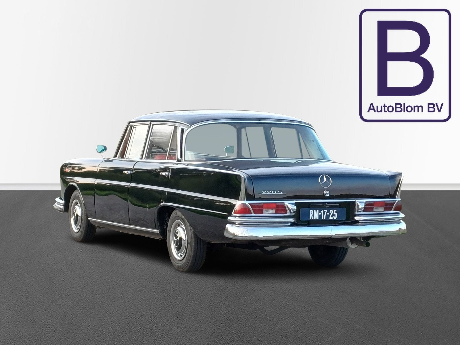 Mercedes-Benz 200-serie 220 S W111 "Heckflosse" / Opknapper, foto 7