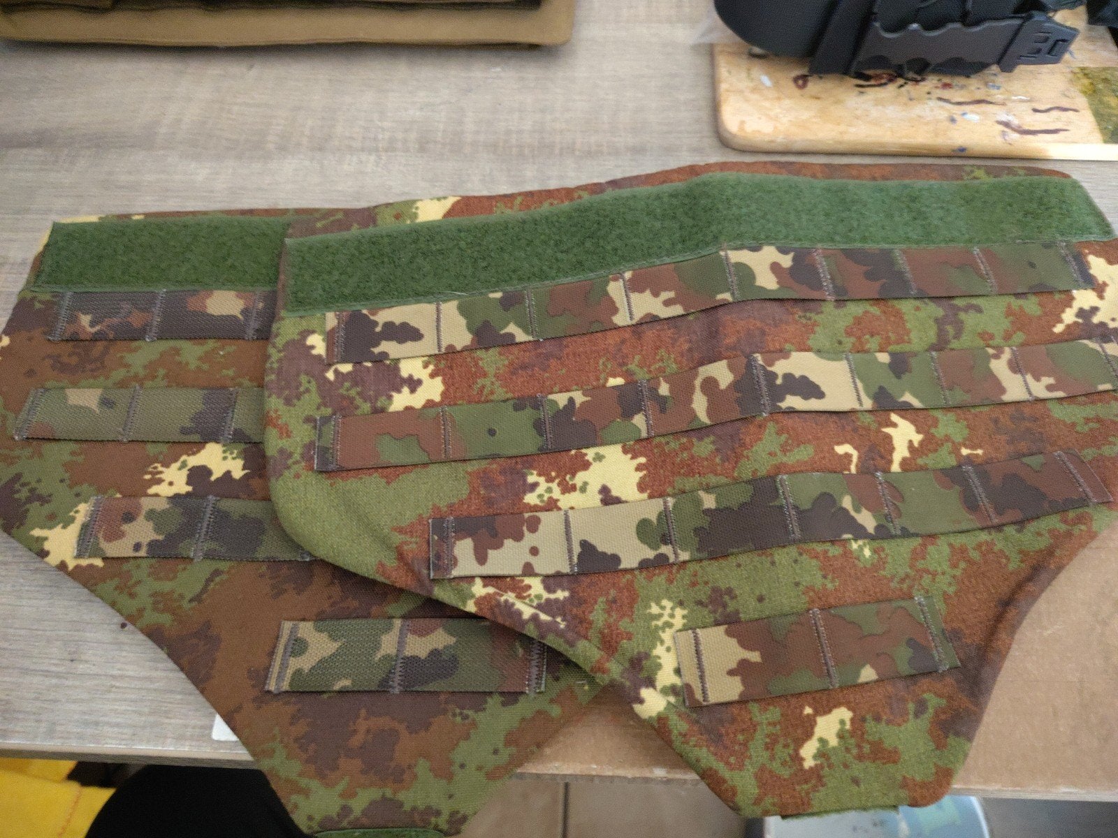 Hoezen voor bovenarm bescherming, Ophalen of Verzenden, Landmacht, Overige gebieden, Kleding of Schoenen