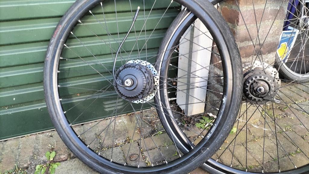 Elektrische fietswielen met motor en schijfremmen, Wiel, Gebruikt, Elektrische fiets, Ophalen of Verzenden