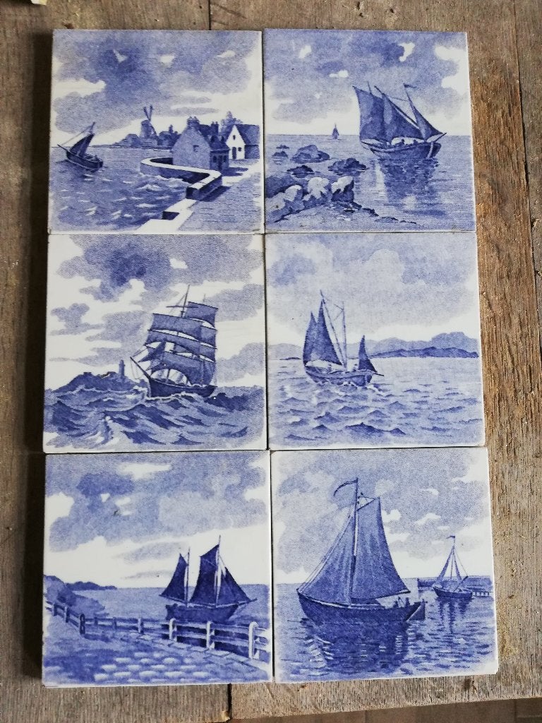 94 st Prachtige donkerblauwe antieke wandtegels zeilschepen, Antiek en Kunst, Ophalen