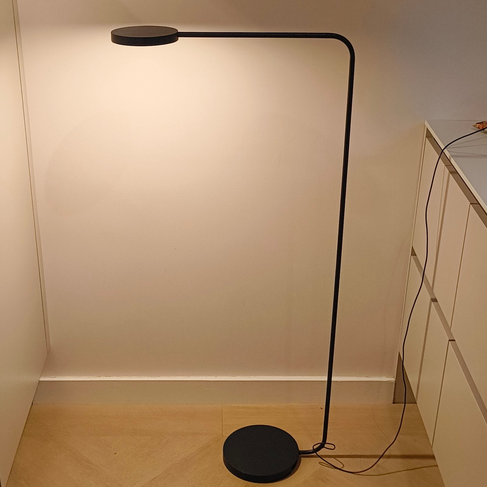 IKEA x HAY YPPERLIG LED vloerlamp – Rolf & Mette Hay – 2017, Overige fittingen, Ophalen of Verzenden, Metaal, Modern