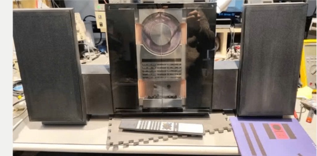 B&O Ouverture bijpassende speakers en afstandsbediening, Ophalen of Verzenden, Zo goed als nieuw, Bang & Olufsen, MP3-aansluiting