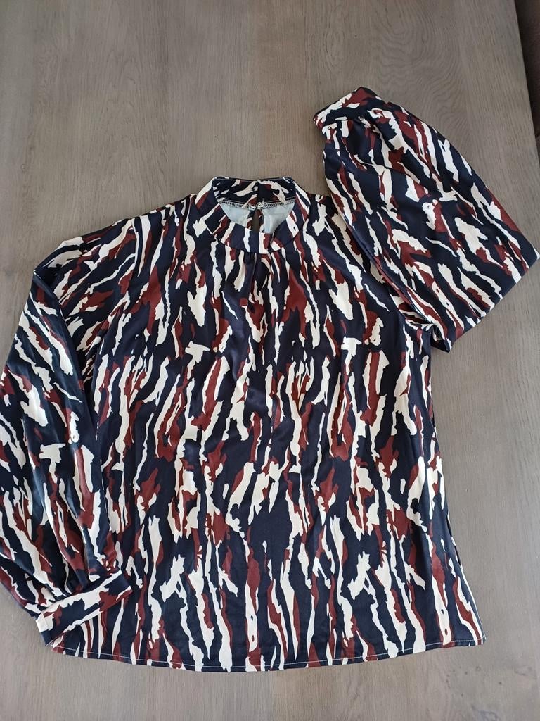 Shein blouse maat M, Maat 38/40 (M), Bruin, Ophalen of Verzenden, Zo goed als nieuw
