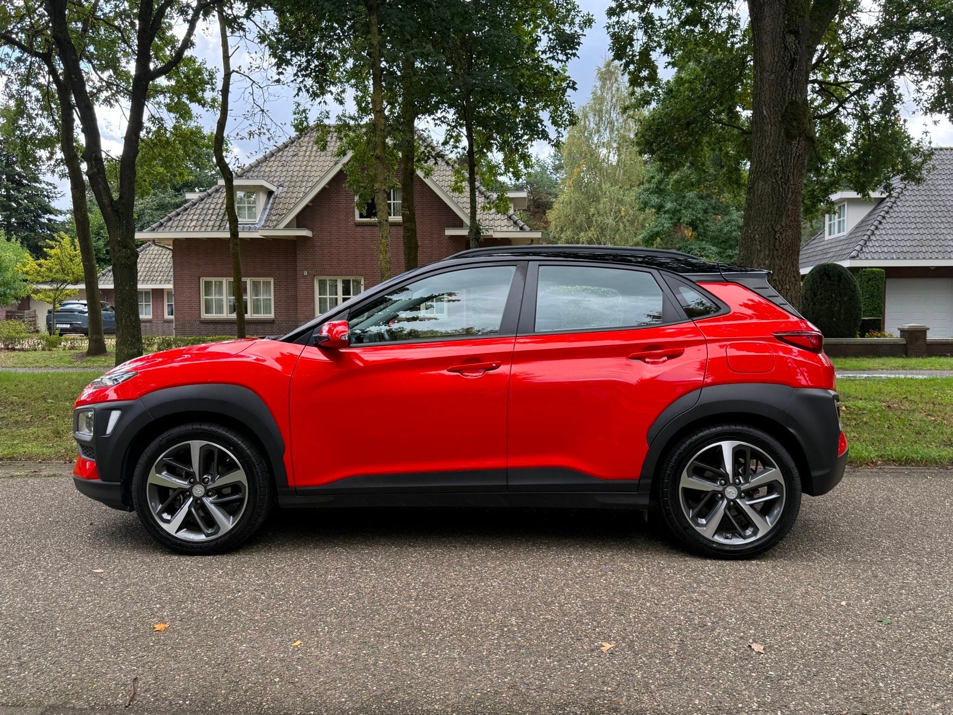 Hyundai Kona 1.0 T-GDI Comfort-Navi-Camera-1e Eig-Dealer OH-, Auto's, Voorwielaandrijving, Dealer onderhouden, Stof, Gebruikt