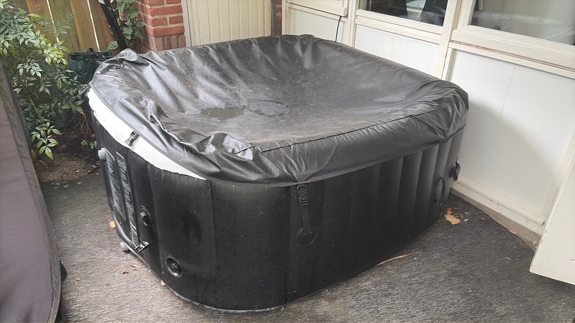 Jacuzzi opblaasbaar, Ophalen, Gebruikt, Afdekzeil, Opblaasbaar
