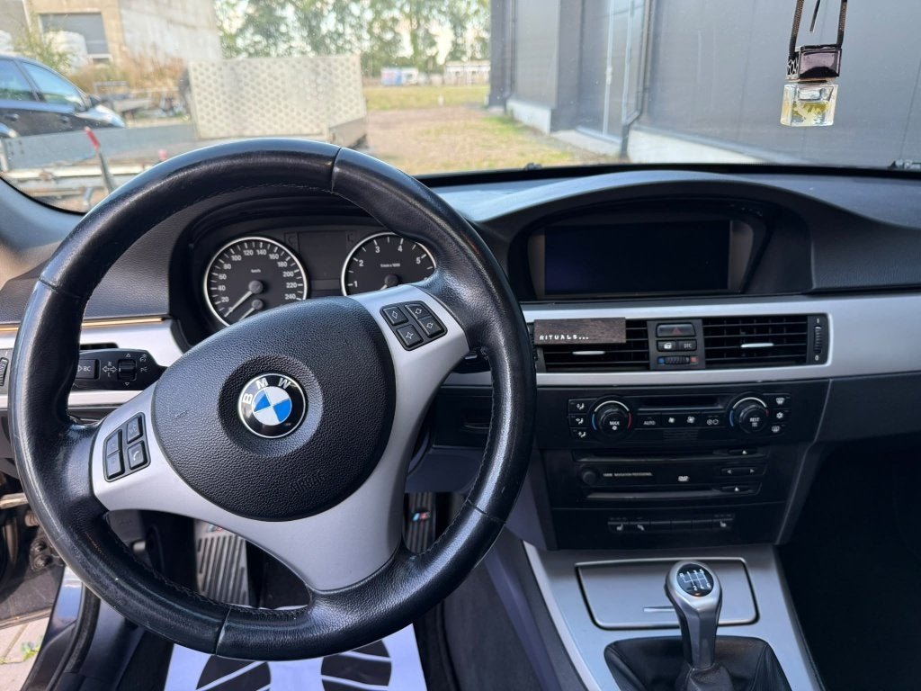 Foto 7 van BMW 3-Serie 2.0 I 318! 2006 Blauw