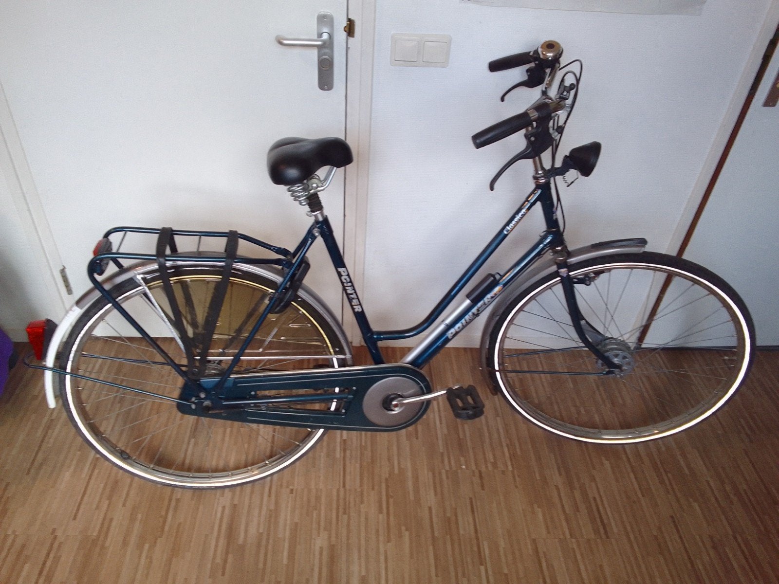 Pointer damesfiets 28 inch met 3 versnellingen 53 cm frame, 53 tot 56 cm, Versnellingen, Zo goed als nieuw, Trommelrem
