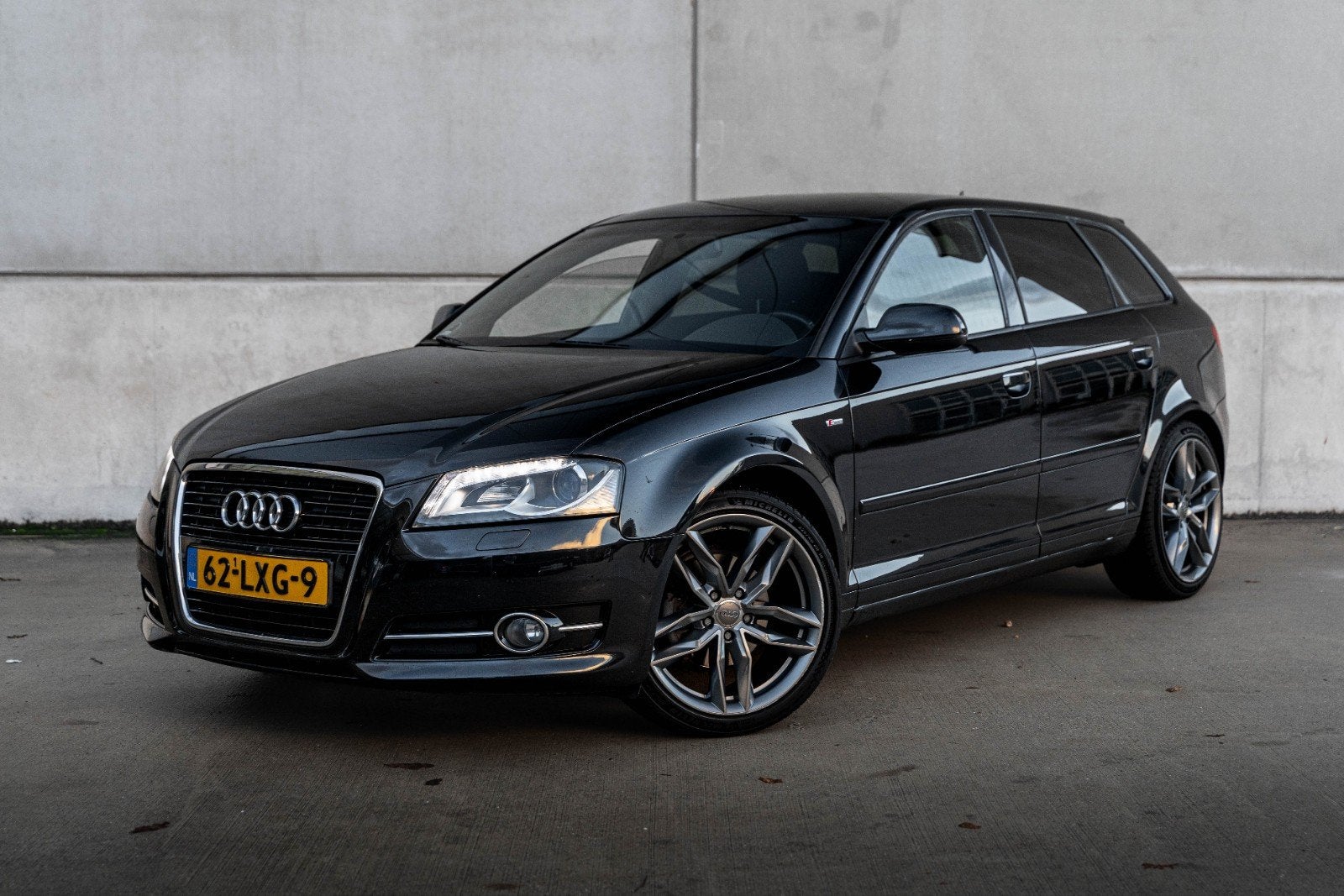 Audi A3 1.8 Tfsi Sportback 3x S line facelift LEES TEKST, Auto's, Voorwielaandrijving, 15 km/l, 1295 kg, 4 cilinders
